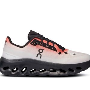 On Cloudtilt Women's Trainers Size 10